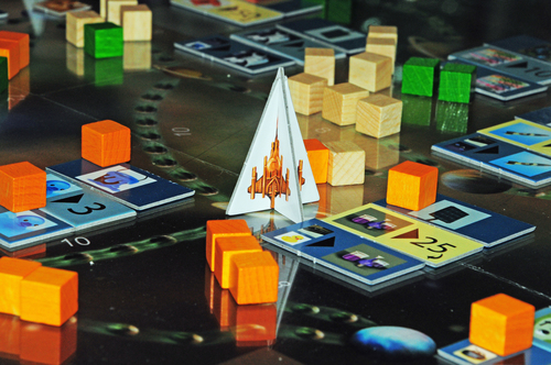 Orange ship in Duck Dealer