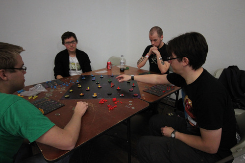 Playing Ascending Empires